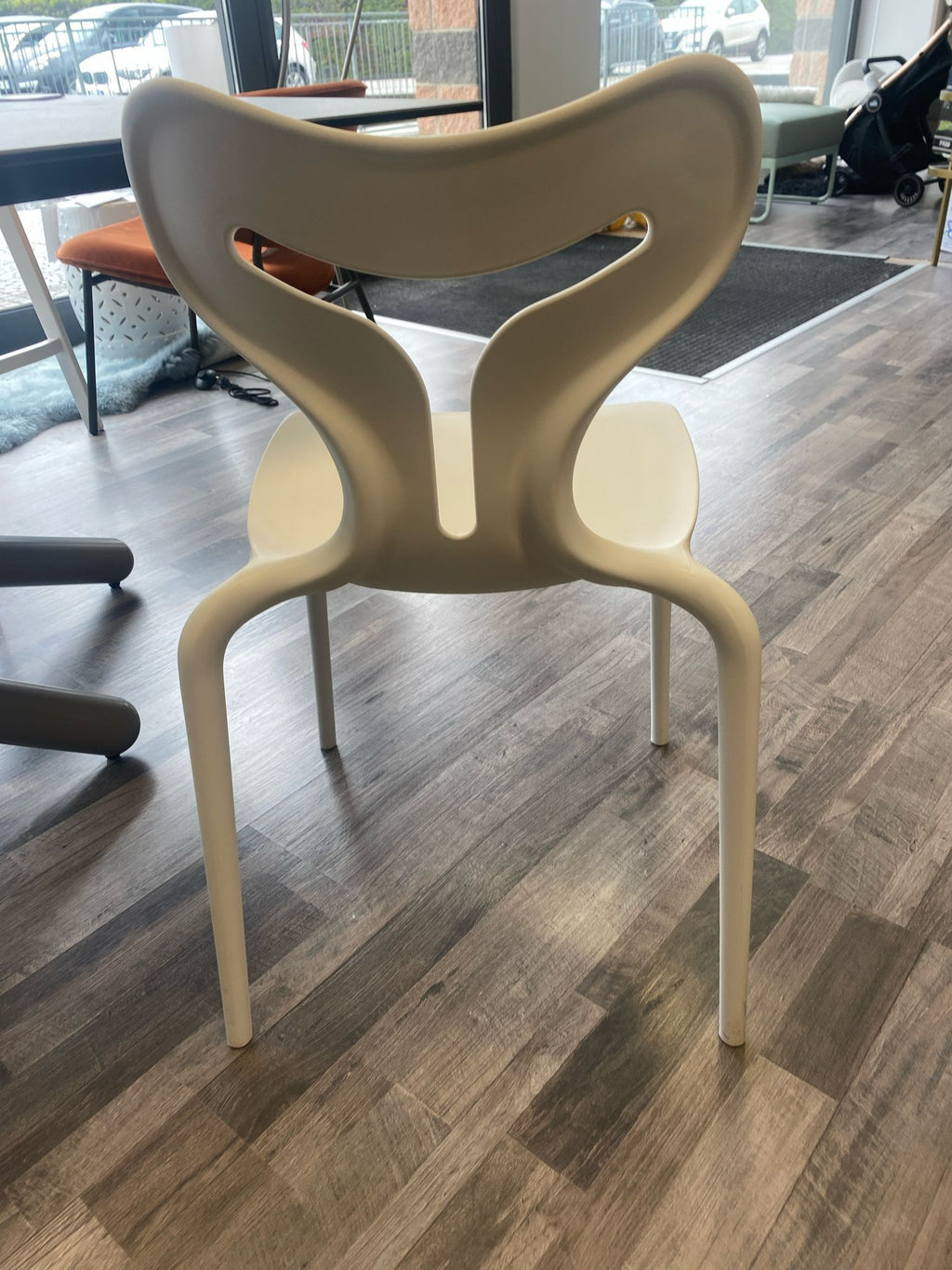 Coppia di sedie Area 51 in polipropilene bianco — Calligaris