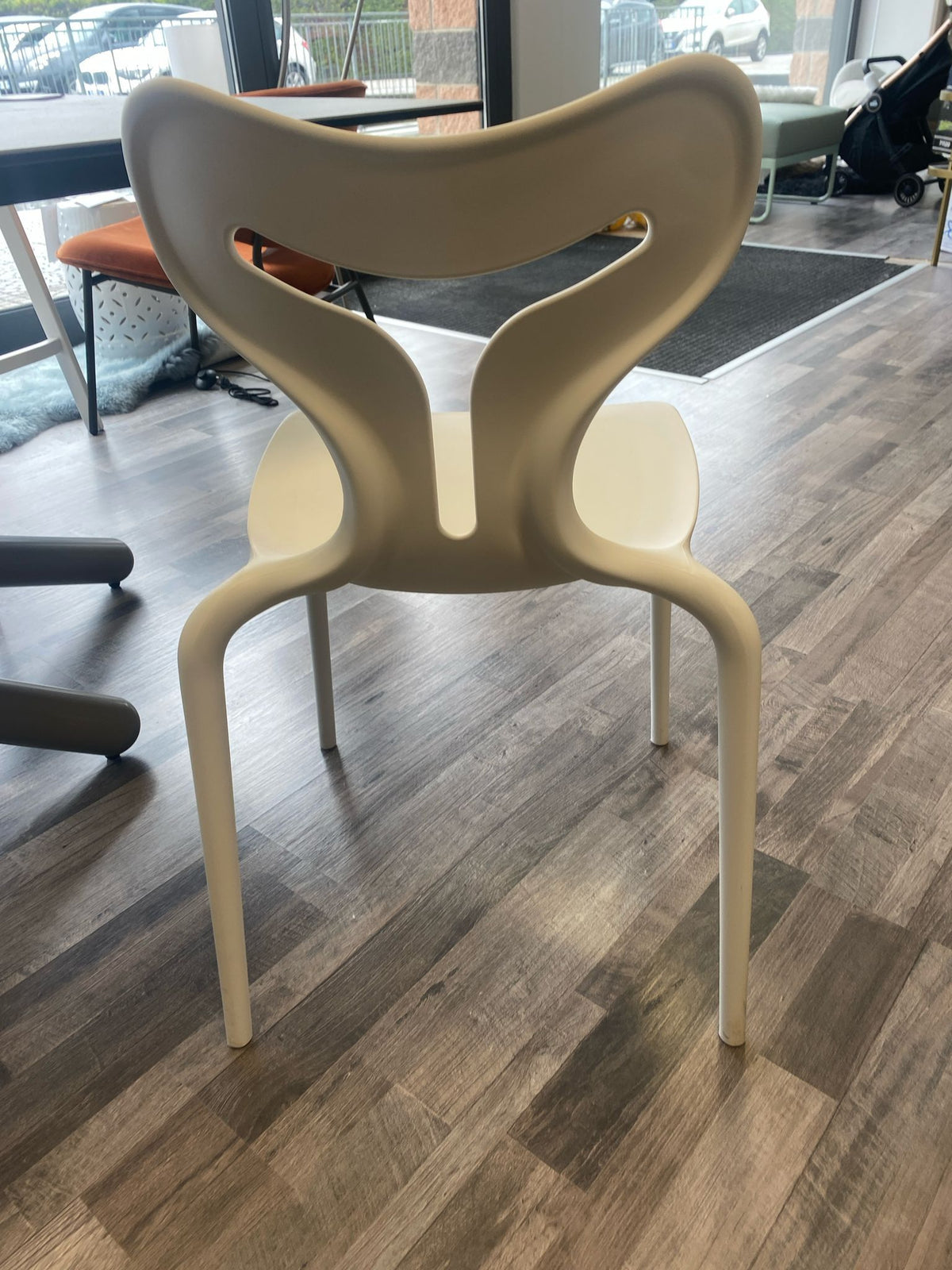 Coppia di sedie Area 51 in polipropilene bianco — Calligaris
