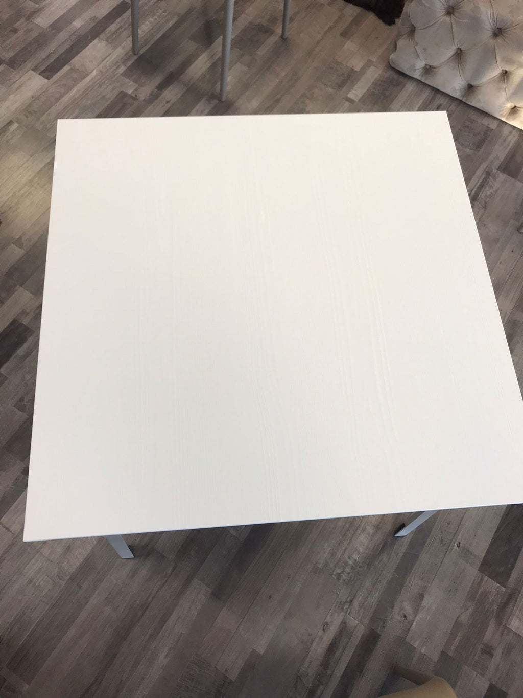 Tavolo quadrato Dot in metallo e legno — Calligaris